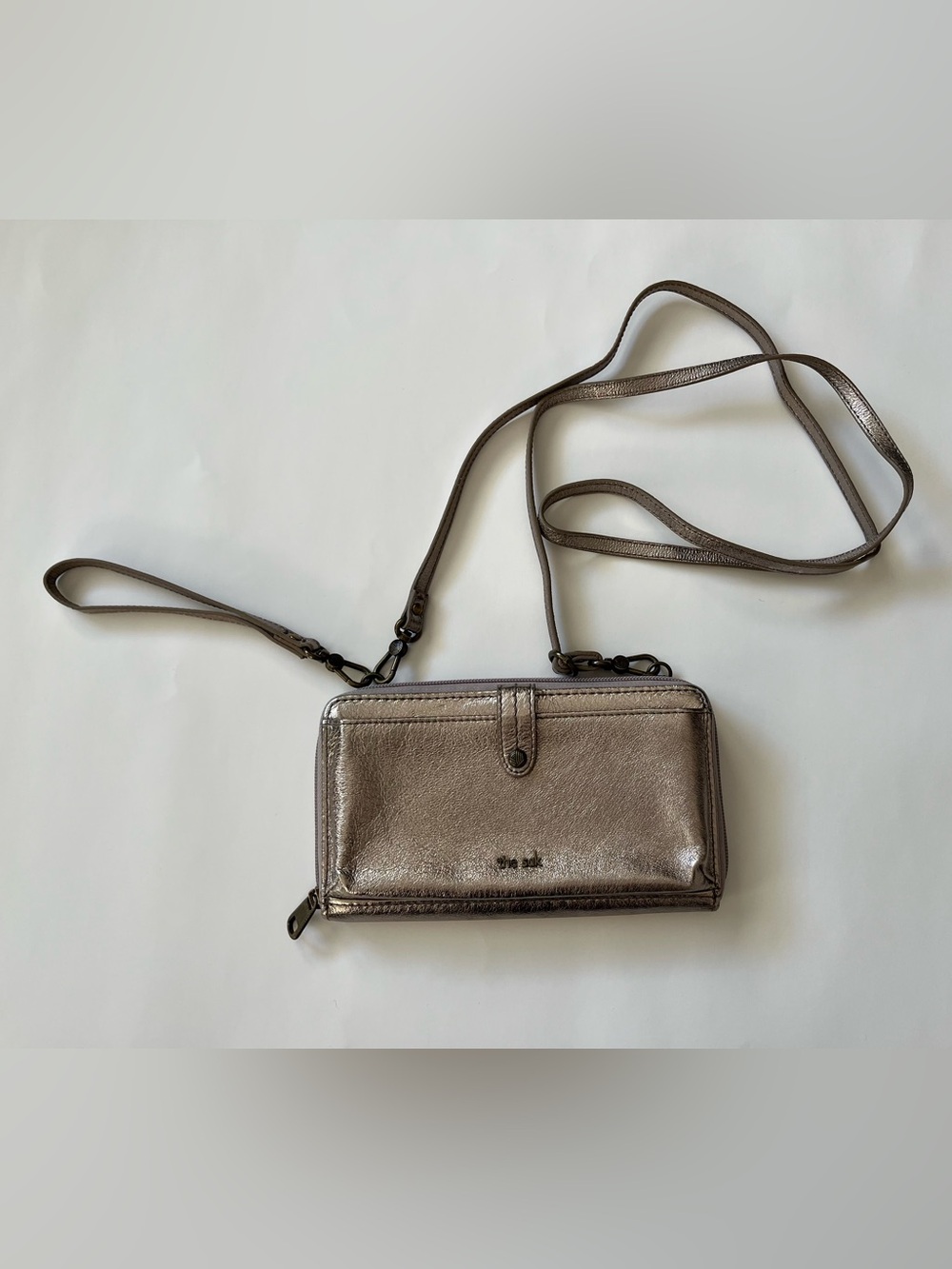 The Sak Iris Genuine Leather Crossbody Wallet Bag
